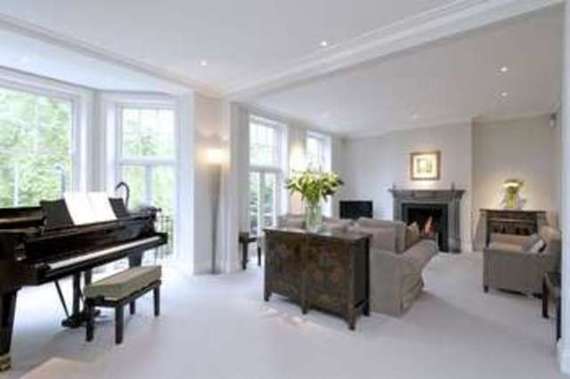 3 bedroom Flat to re...